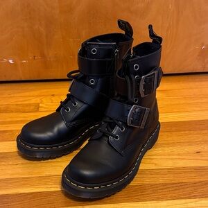 Doc marten LIKE NEW Black Leather Combat Boots with Buckles